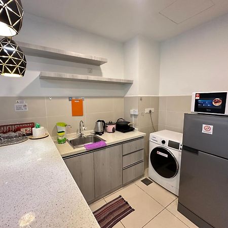 Sa Sutera Avenue Homestay Kota Kinabalu Area Kk City Opposite Imago Bagian luar foto